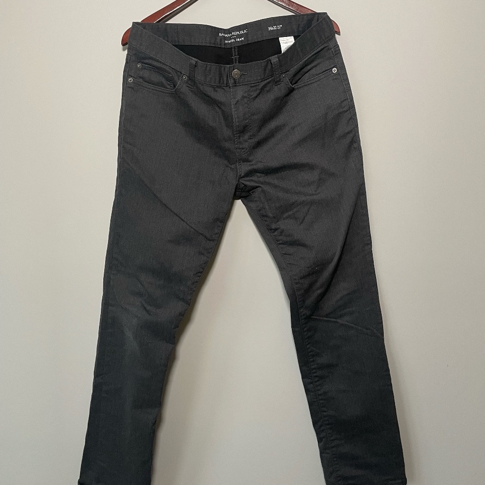 Banana Republic Travel Jean - Slim Fit - Size 34x32 Charcoal